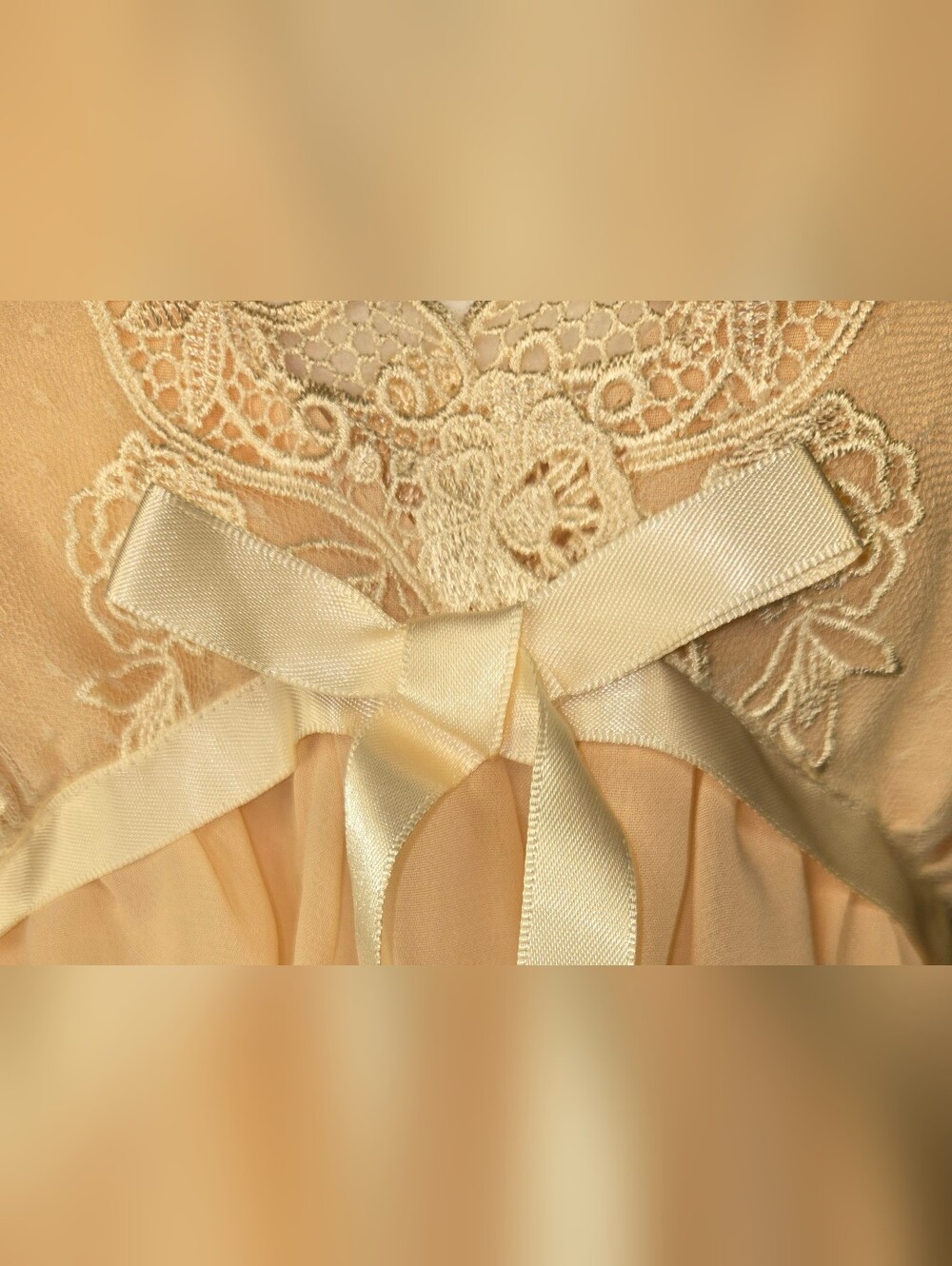 EUC Vintage Flora Nikrooz Sheer Lace Empire Chemise in Peach ~ Medium - Picture 6 of 12